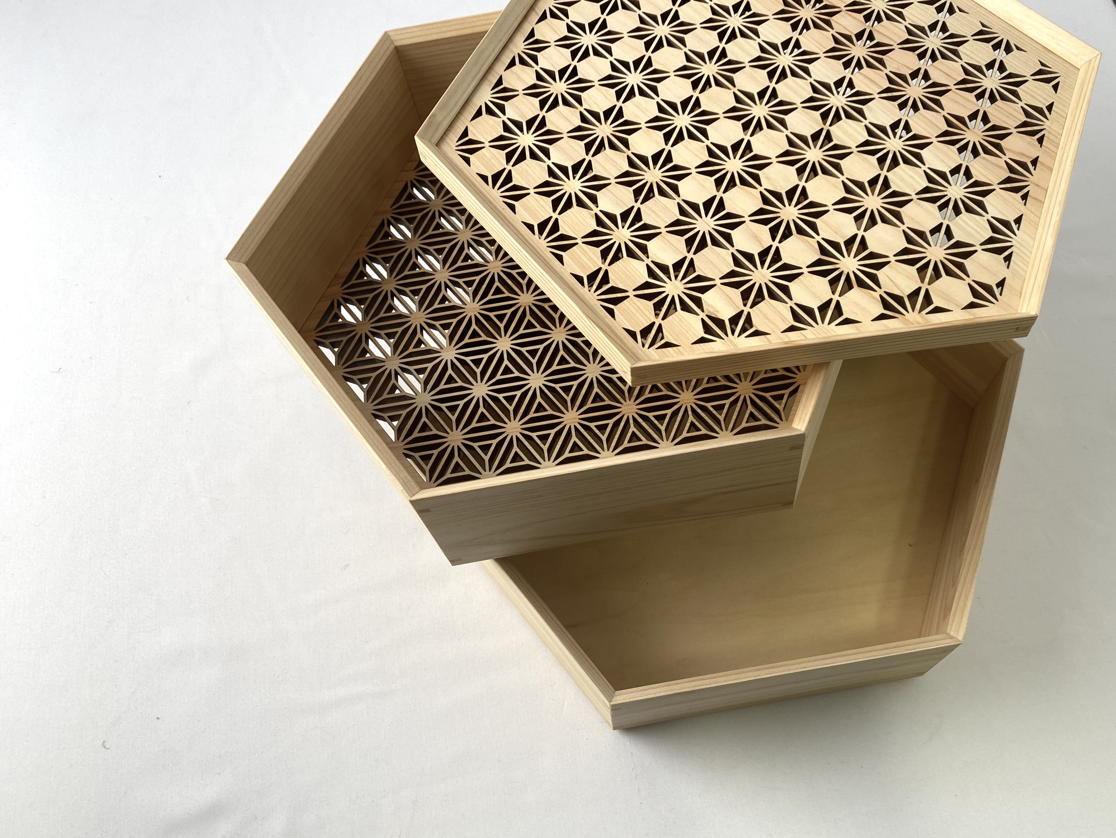 お重箱　二段　八重裏花