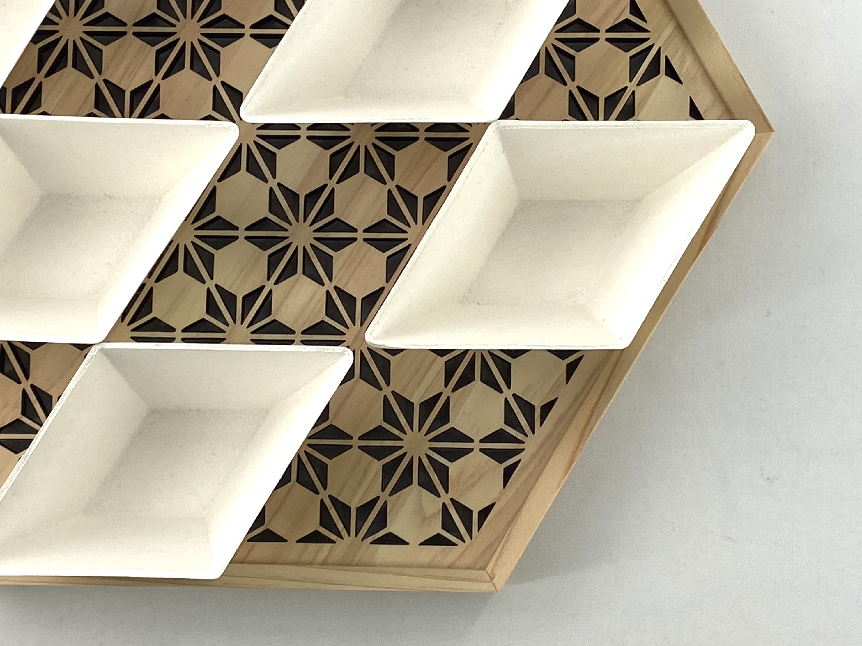 お盆　八重裏花